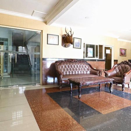 Hotel Tanjung Сурабая Екстер'єр фото