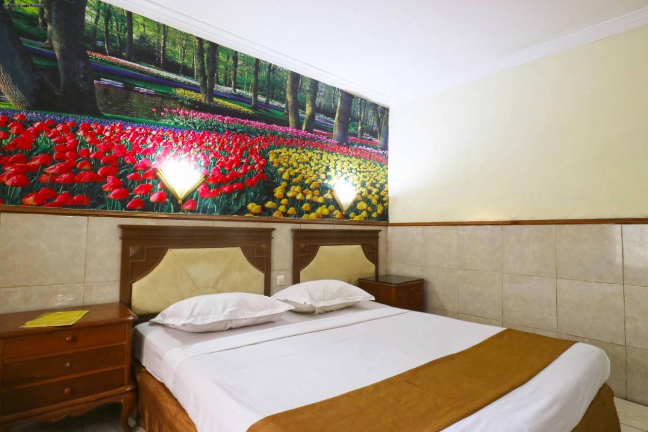 Hotel Tanjung Сурабая Екстер'єр фото