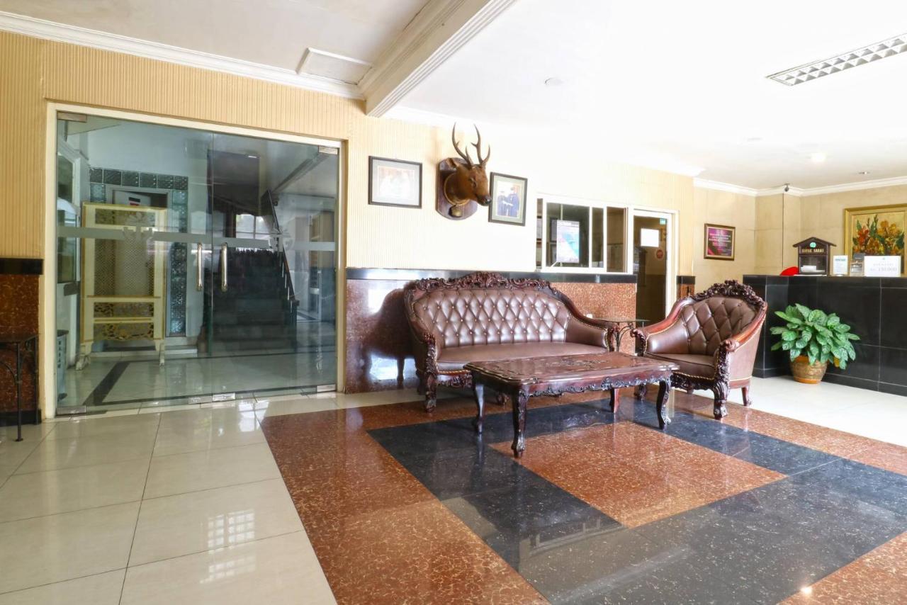 Hotel Tanjung Сурабая Екстер'єр фото